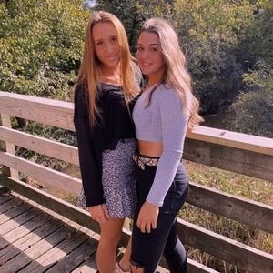 Meet your Posher, Brooke